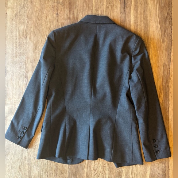 Theory Tailored Dark Grey Wool Blazer- size 12 - Picture 2 of 5
